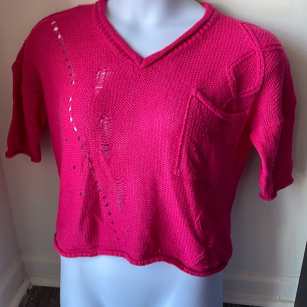 Fire Los Angeles Cute Short Sleeve Pink Sweater L